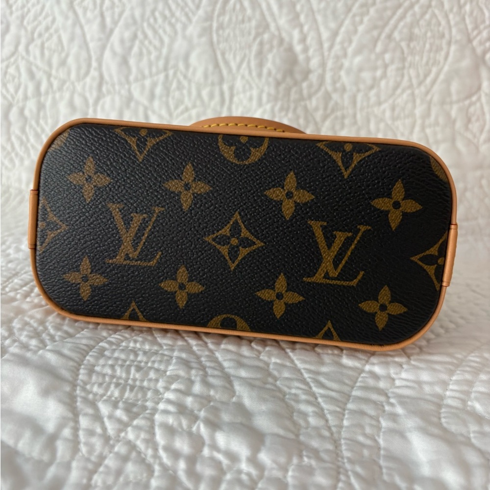 Louis Vuitton Nano Alma Monogram M82717 Mini Crossbody – Full Set - Picture 5 of 7